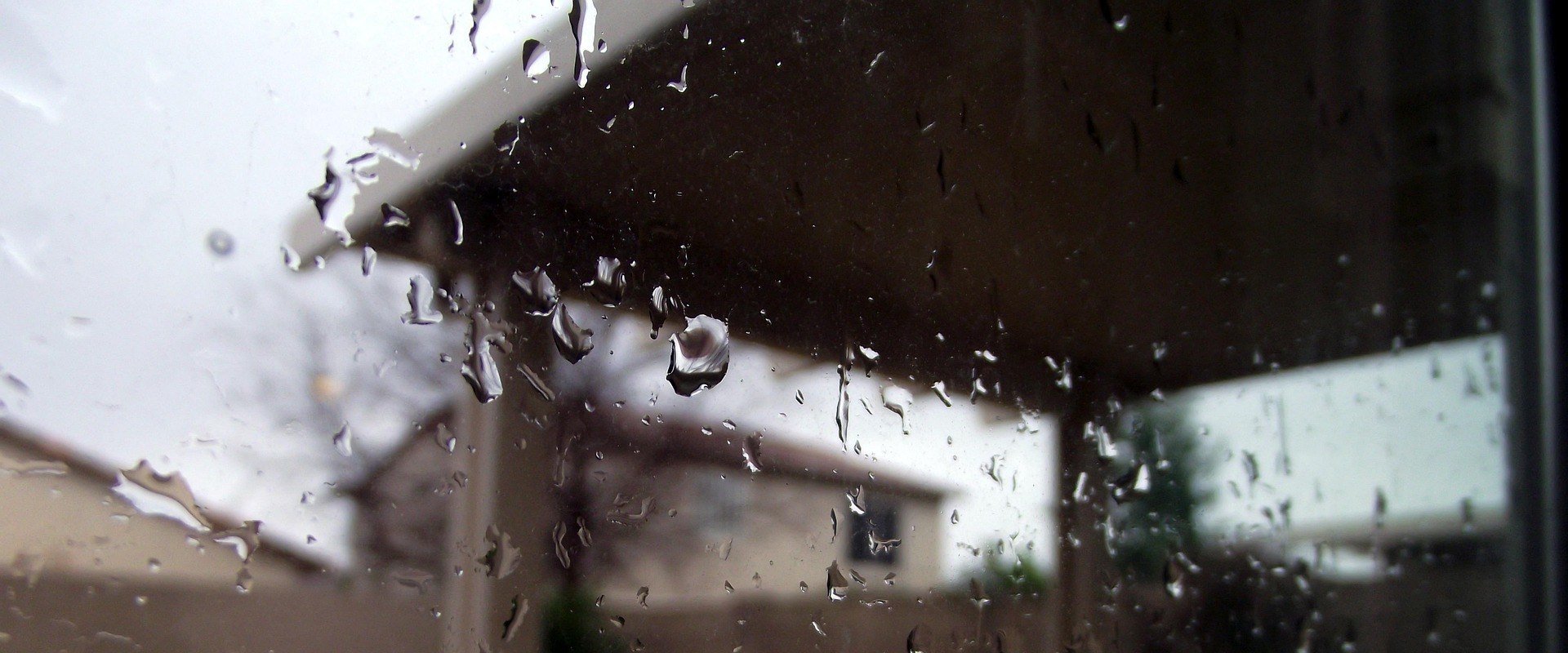 Optimize Your Rental with Replacement Windows